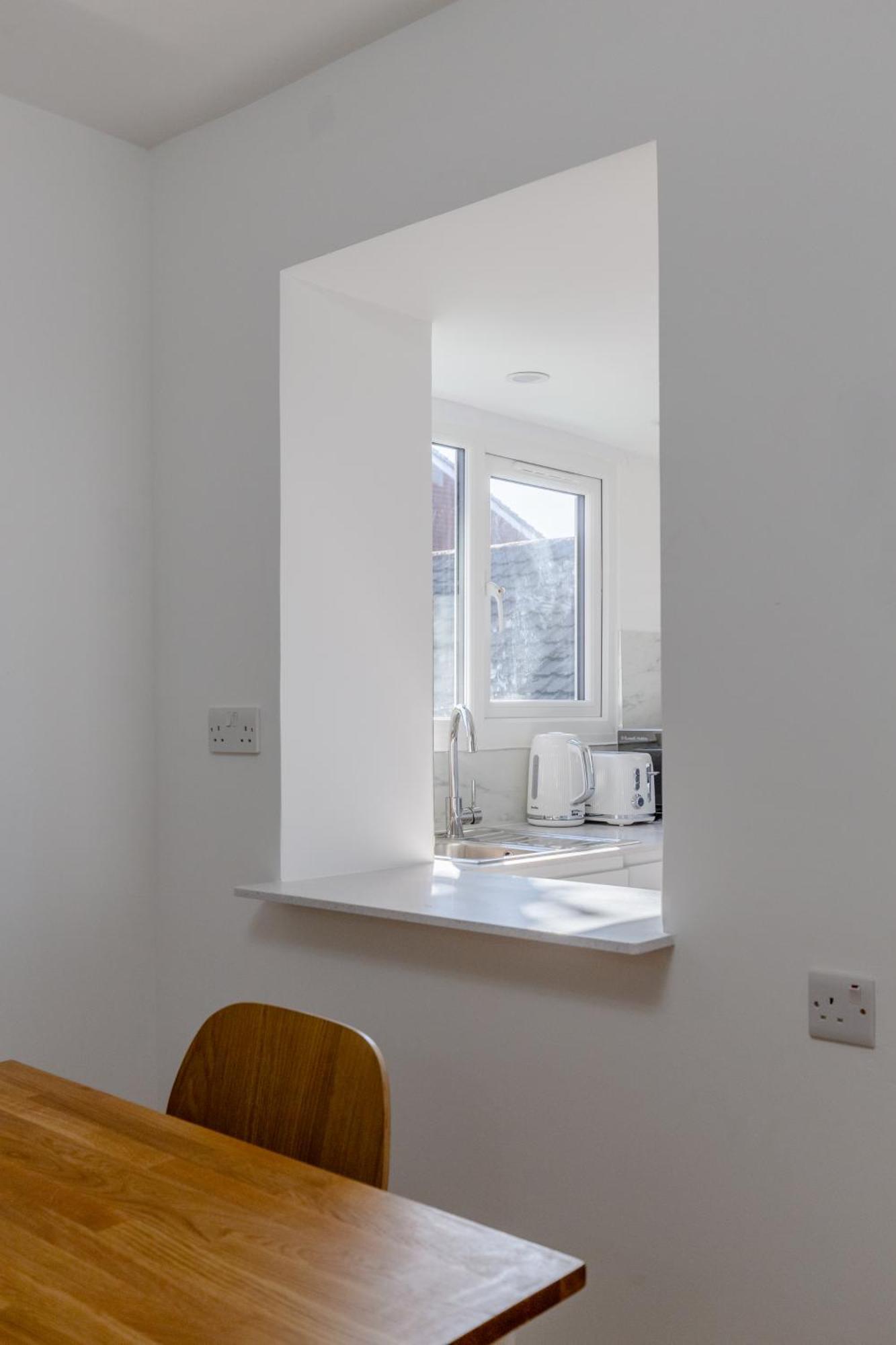 Newly Refurbished 2bd Flat Close To Excel Londres